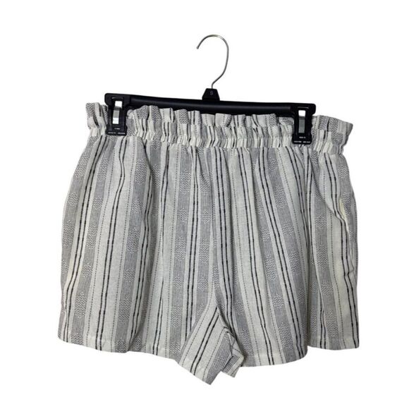 Striped High-Waist Shorts With Belt & Buttons - Sienna Sky - M - Cotton/Polyeste - Picture 2 of 5
